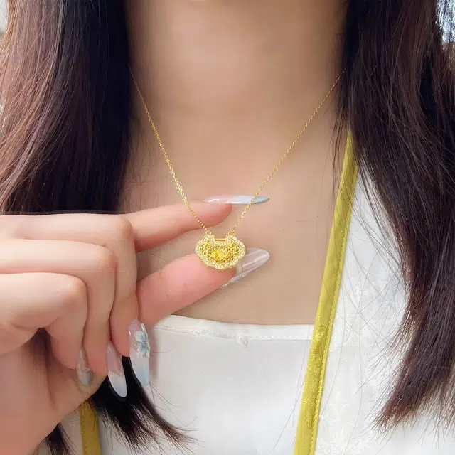 CUTE DAME 925