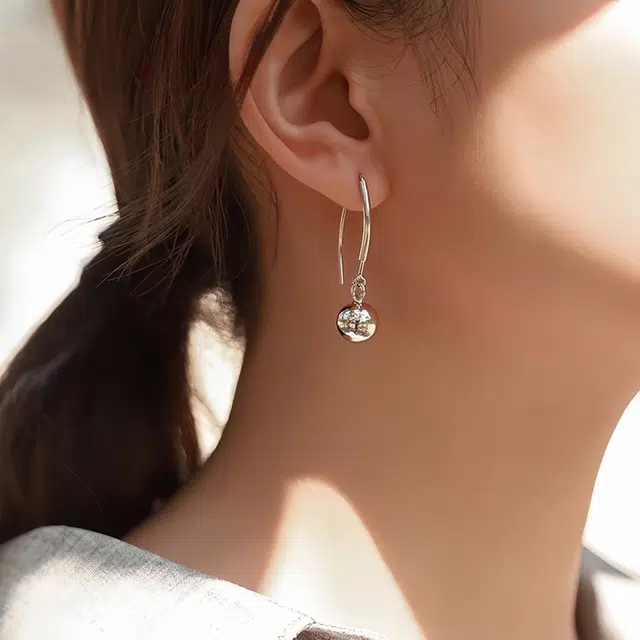 CUTE DAME S990