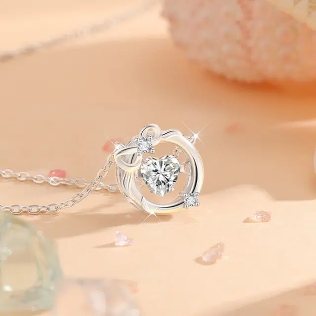 CUTE DAME 925