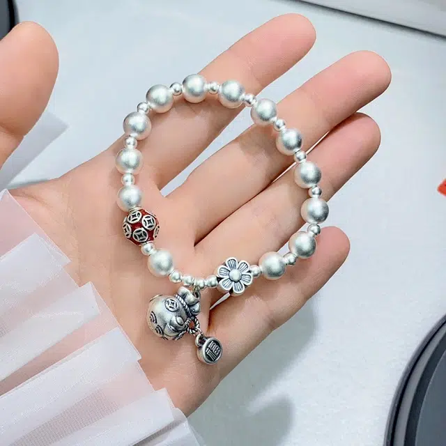 CUTE DAME S990