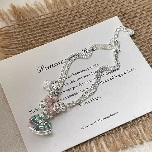 CUTE DAME S990
