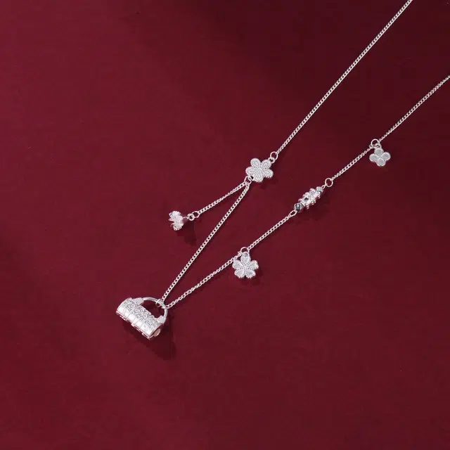 CUTE DAME S990