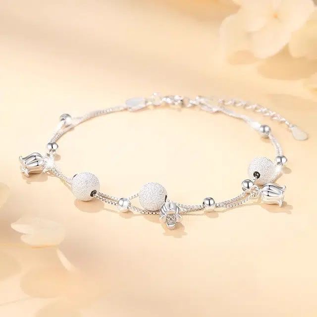 CUTE DAME s990
