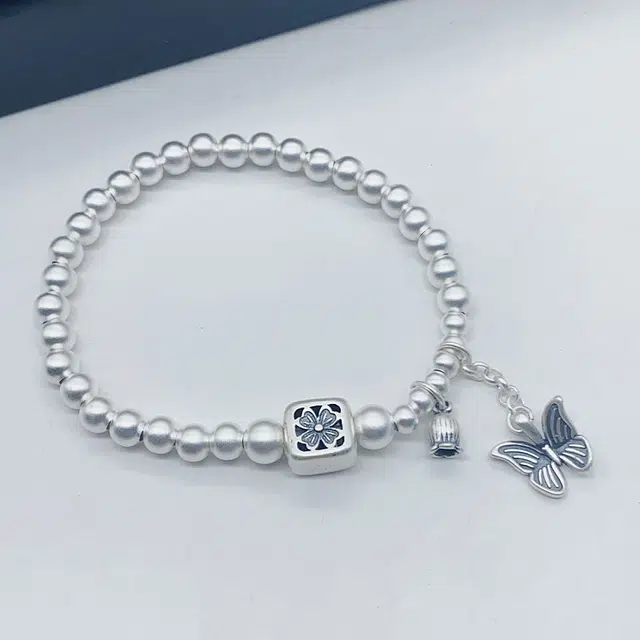 CUTE DAME S999
