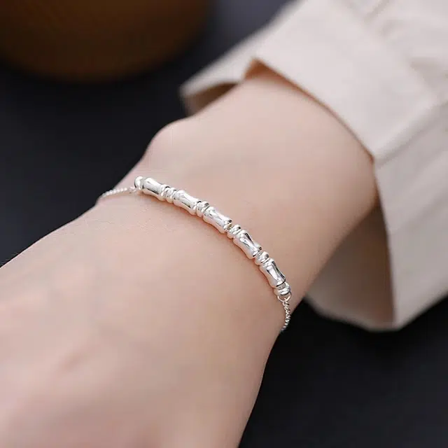 CUTE DAME S990