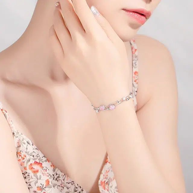 CUTE DAME S990