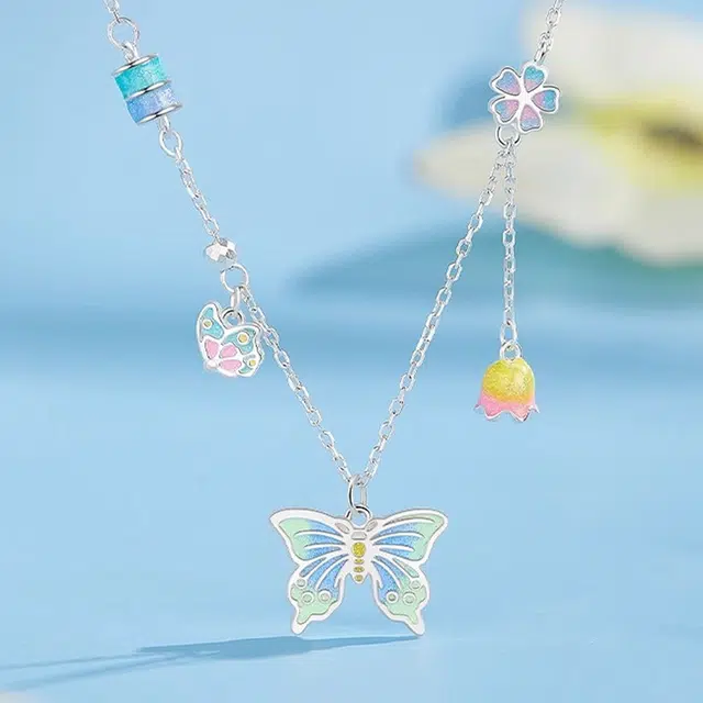 CUTE DAME S990