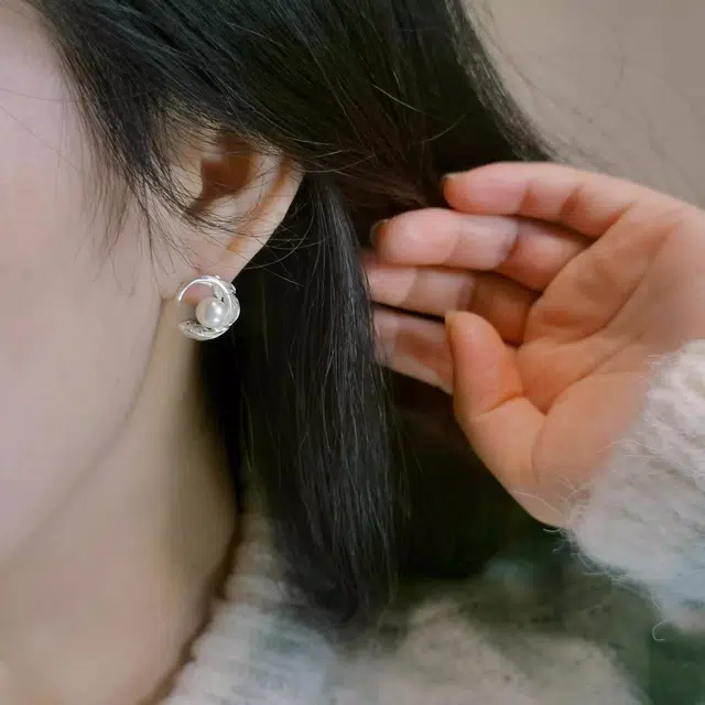 CUTE DAME S990