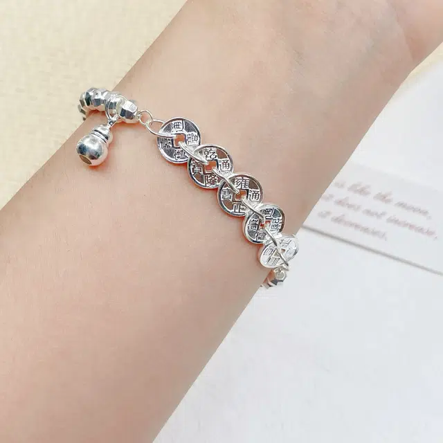CUTE DAME S999