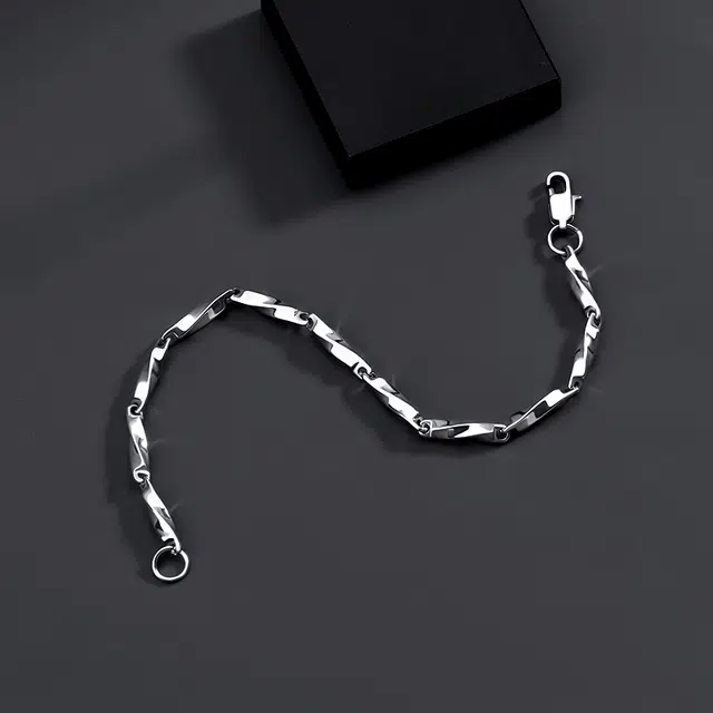 CUTE DAME 925