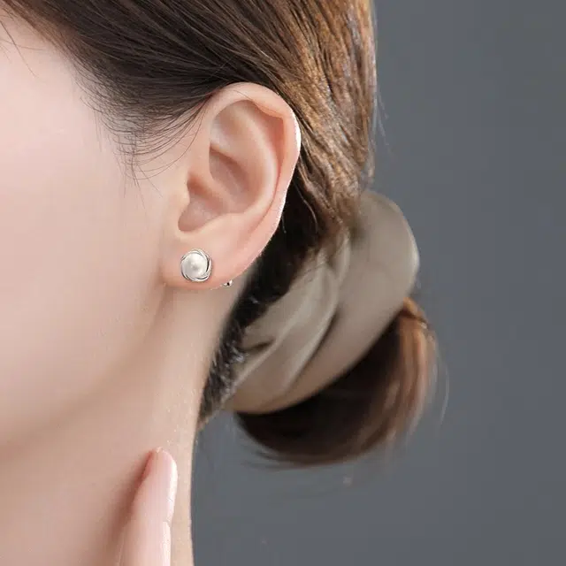 CUTE DAME S999