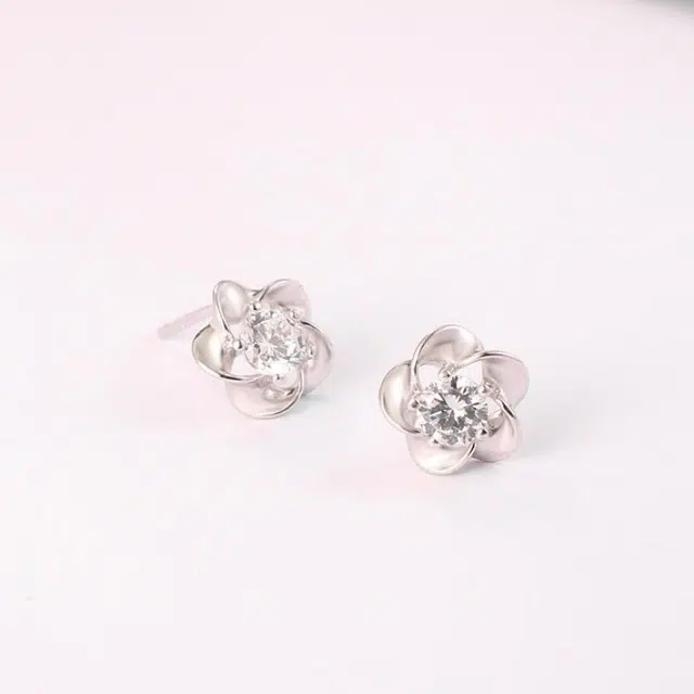 CUTE DAME S925