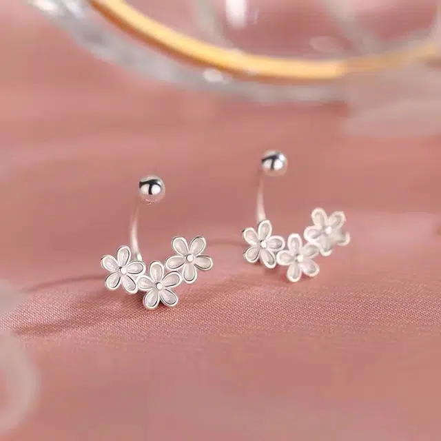 CUTE DAME S990
