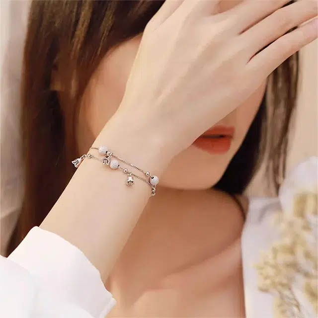 CUTE DAME s990