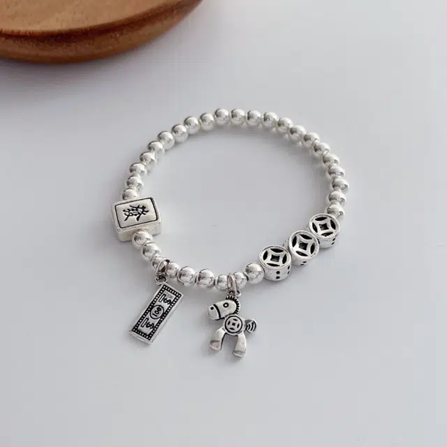 CUTE DAME 925