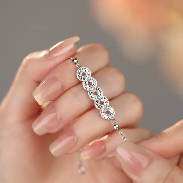 CUTE DAME S925
