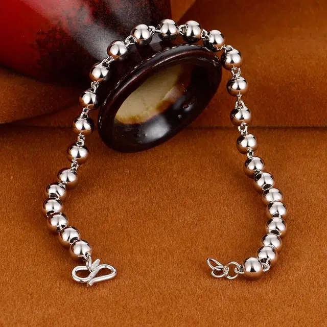 S990 CUTE DAME