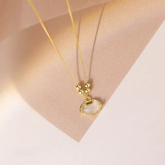 CUTE DAME S925
