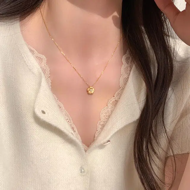 CUTE DAME 925