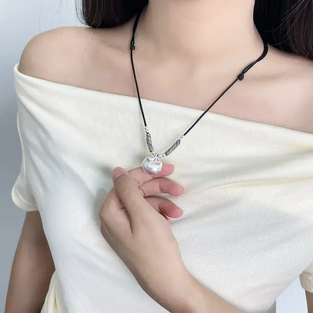 CUTE DAME 999