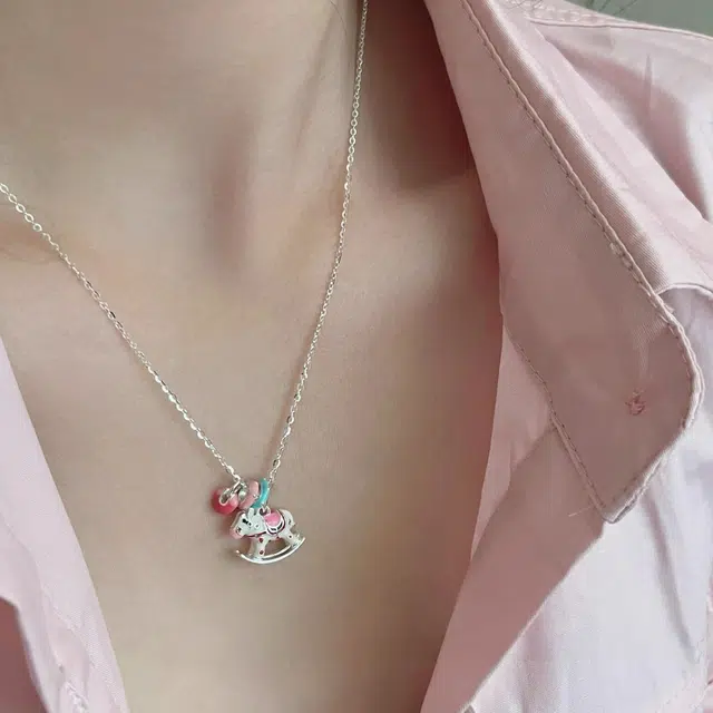CUTE DAME S990