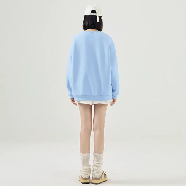 棉致 躲藏黑猫简约柔软百搭通勤卡通舒适学院风多巴胺宽松圆领长袖卫衣 女款