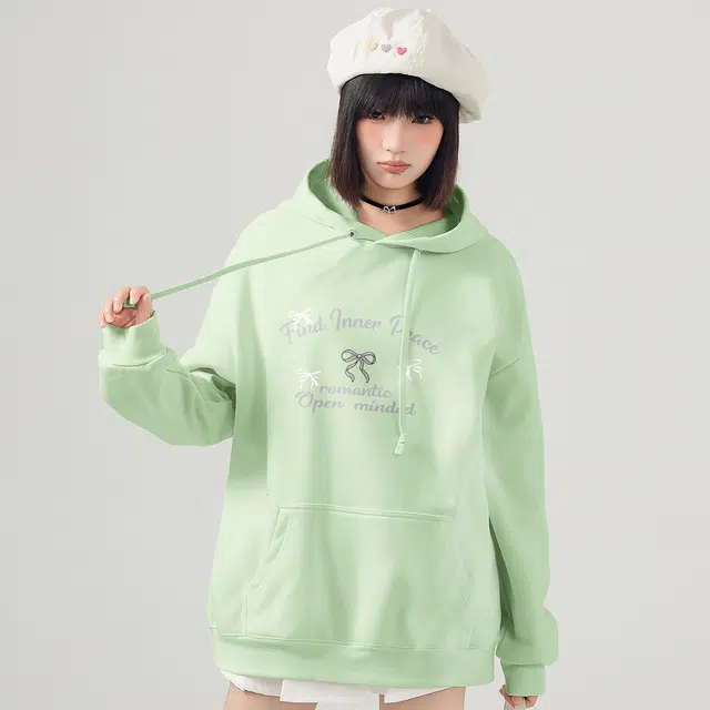 棉致 创意蝴蝶结简约设计感多巴胺学院风百搭休闲通勤落肩宽松柔软舒适套头连帽长袖卫衣 女款