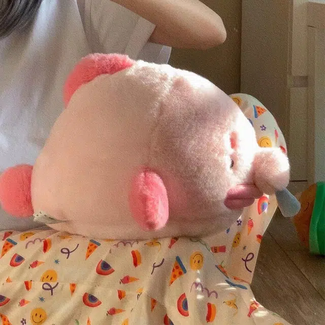 皮皮豆 流鼻涕的小鲸鱼 玩偶 毛绒公仔