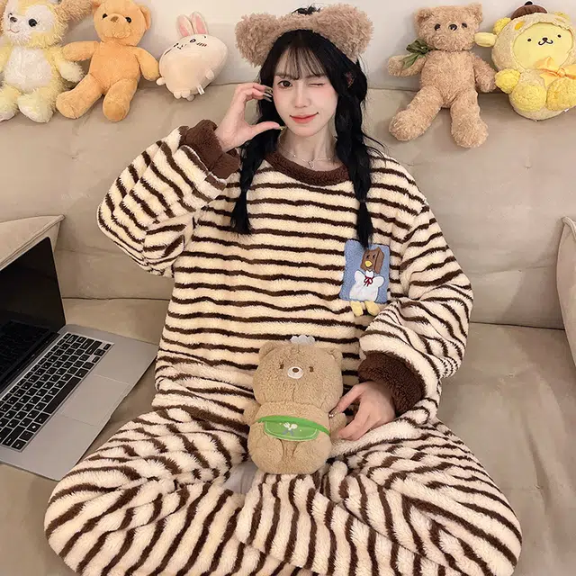 米囹 法兰绒冬季秋冬加厚加绒粉色毛绒学生冬天珊瑚绒家居服女睡衣套装 女款