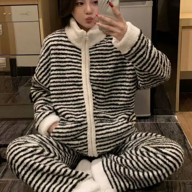 米囹 秋冬季半边绒拉链款厚款女士珊瑚绒保暖家居服大码睡衣套装 女款