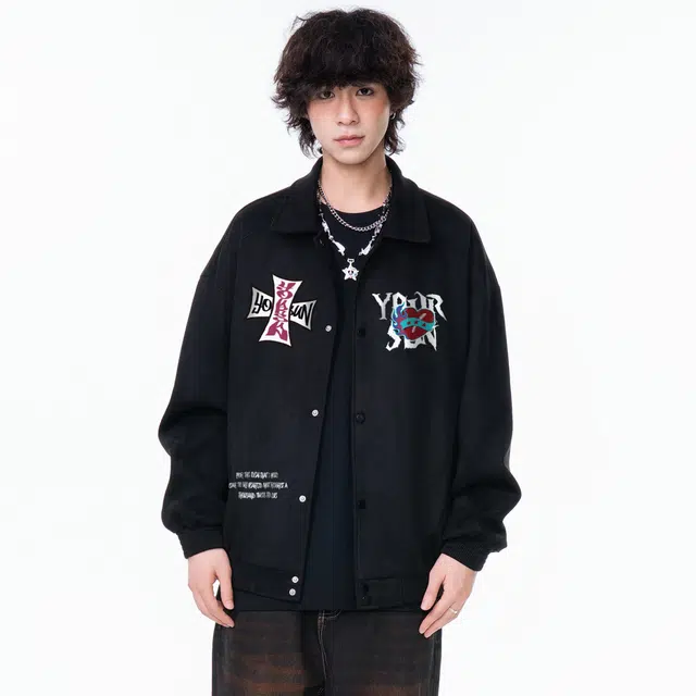 宜而爽 美式高街复古潮牌哥特字母设计感印花麂皮绒工艺宽松休闲舒适百搭教练工装单排扣长袖翻领夹克外套 男女同款