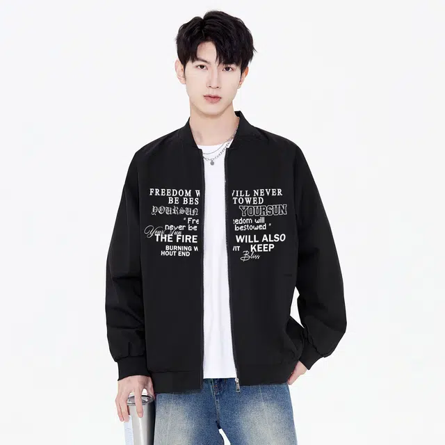 宜而爽 美式复古高街基础款简约纯色字母印花宽松休闲舒适百搭日常通勤运动落肩长袖棒球领飞行员教练夹克外套 男女同款