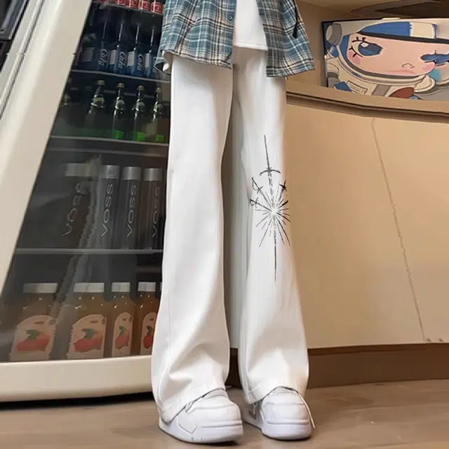 宜而爽 美式复古高街潮流宝剑图案印花水洗做旧弯刀裤舒适中腰宽松显高显瘦修身休闲长裤垂感阔腿微喇牛仔裤 男女同款