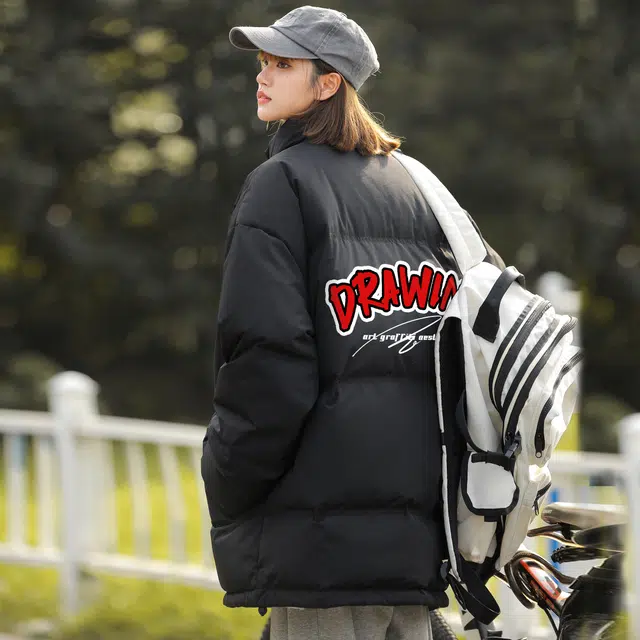 宜而爽 美式高街复古潮流基础款简约创意撞色字母数字印花宽松运动加厚防寒保暖立领鸭绒外套日常通勤休闲百搭户外轻薄羽绒服 男女同款