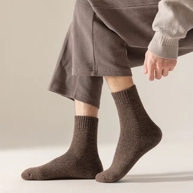 莫代尔 羊毛柔软舒适亲肤保暖长袜简约基础款纯色无骨袜抑菌吸汗时尚百搭中筒袜 男女同款
