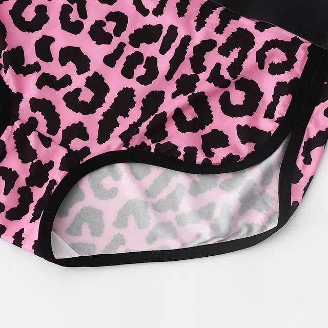 莫代尔 冰丝卡通黑粉豹纹潮流印花少女宽松透气舒适抗菌运动中腰三角裤内裤 女款 组合装 图片色