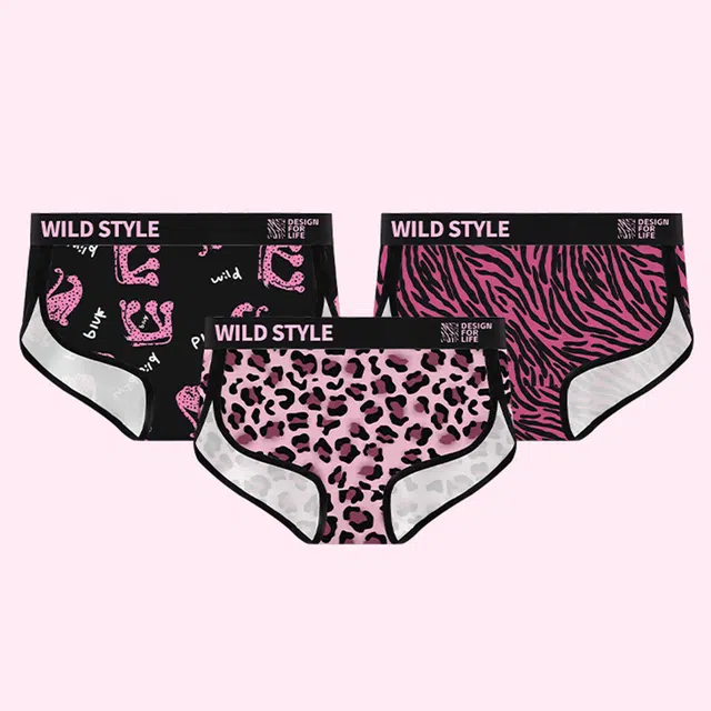 莫代尔 冰丝卡通黑粉豹纹潮流印花少女宽松透气舒适抗菌运动中腰三角裤内裤 女款 组合装 图片色