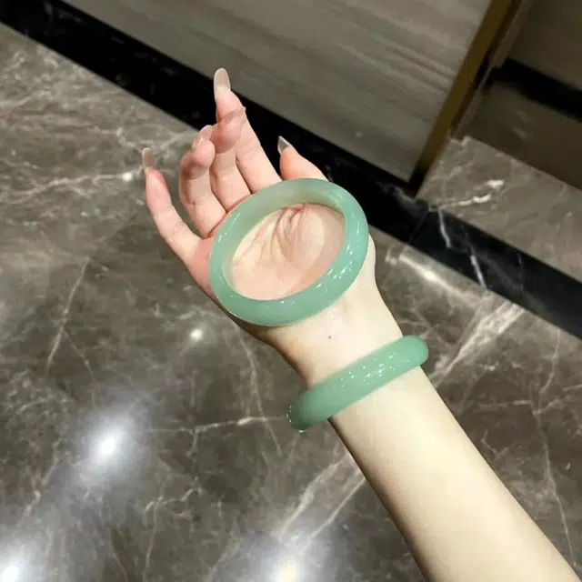 月岚 新中式青山黛贵妃镯气质 国风国潮  小众清冷高雅 古风温婉 轻奢高级 东陵玉 玉石手镯 女款