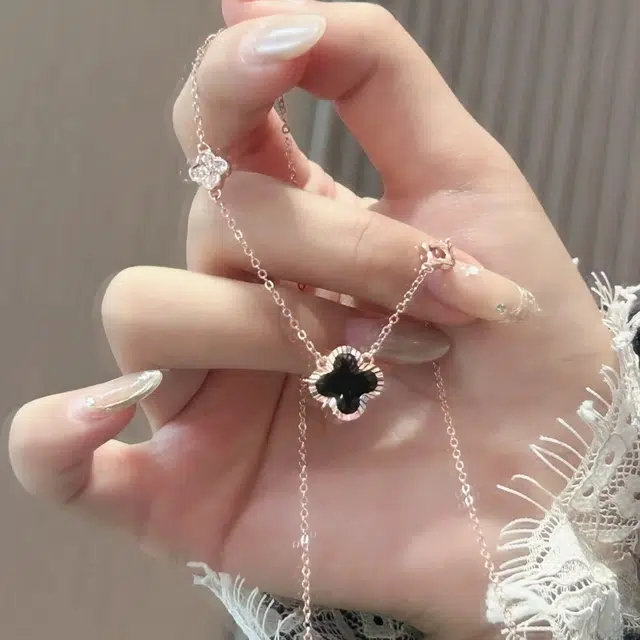 【999足银|幸运四叶草】 月岚 车花闪耀系列锁骨链 精致简约轻奢小众优雅时尚 新中式吊坠#好运 玛瑙 项链 女款