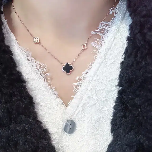 【999足银|幸运四叶草】 月岚 车花闪耀系列锁骨链 精致简约轻奢小众优雅时尚 新中式吊坠#好运 玛瑙 项链 女款