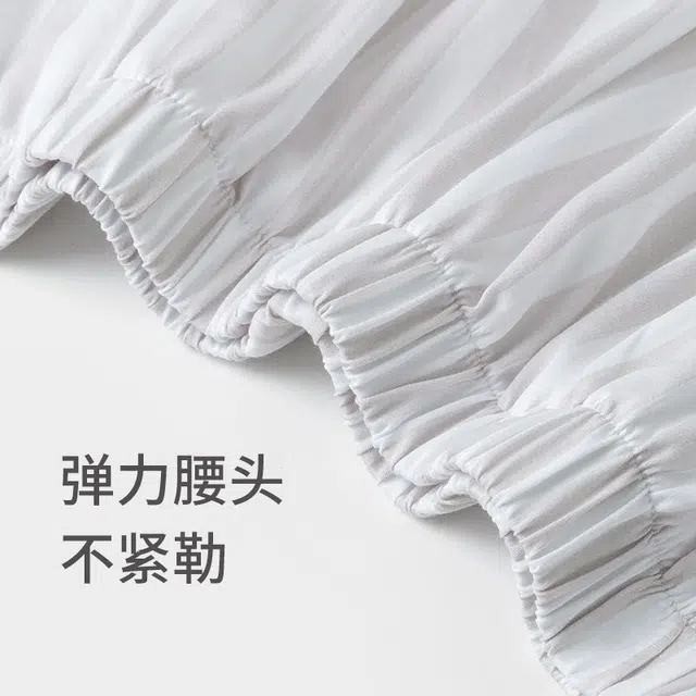 舒雅 条纹波浪滚边翻领上衣亲肤简约透气三分裤睡衣套装 女款 浅灰