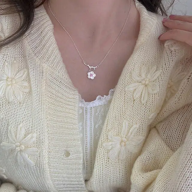 麟典 浪漫樱花连理枝吊坠 森系甜美少女心樱花锁骨链女 文艺优雅清冷感饰品 示爱告白礼盒 #好运 合金 项链 女款