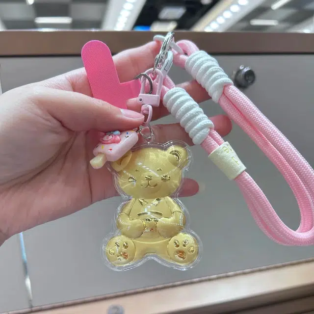 999
