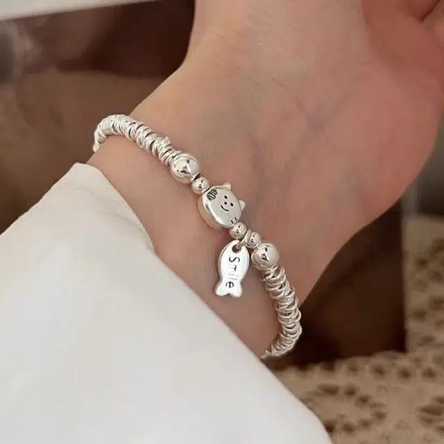 麟典 小猫吃鱼 转运萌趣可爱简约气质高级感 聚财转运碎银盘缠手饰  #好运 合金 手串 女款