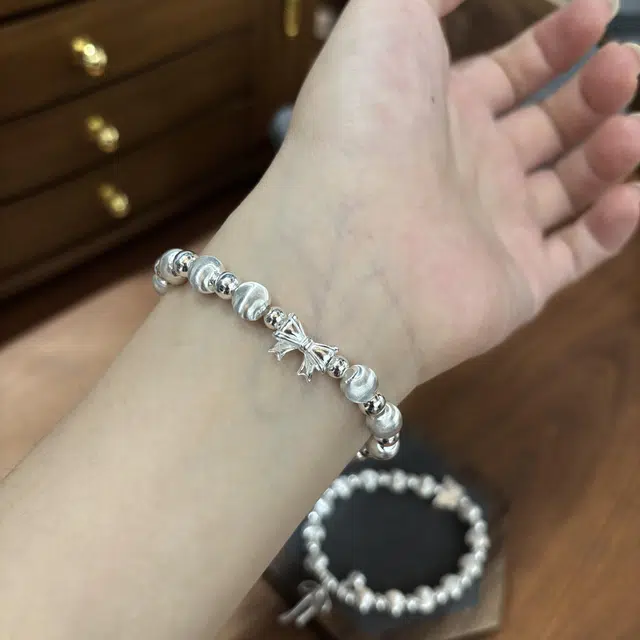 麟典 蝴蝶结铃兰花 国风复古气质温柔 福气满满 俏皮铃铛通勤百搭 礼盒#好运 合金 手串 女款