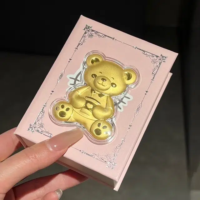 麟典 可爱抱抱熊手机链 创意精致时尚小熊钥匙扣浪漫简约设计感收藏 金 挂件 男女同款情侣款