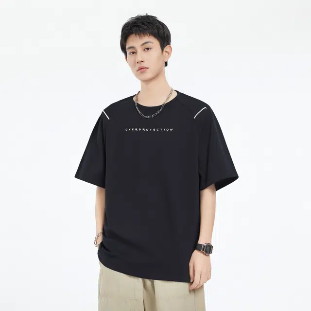 OVERPROTECTION logoT