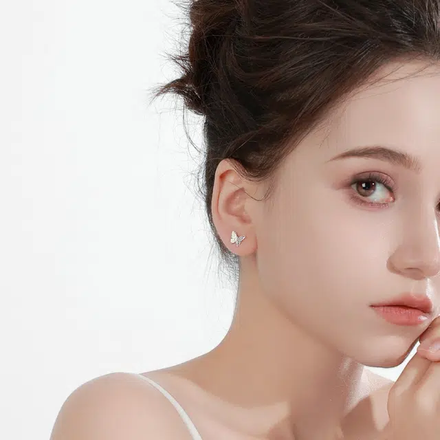 S925