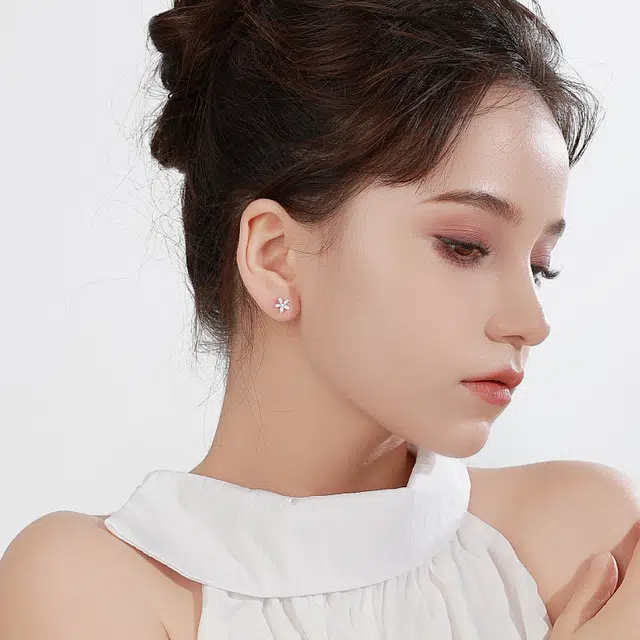 S925