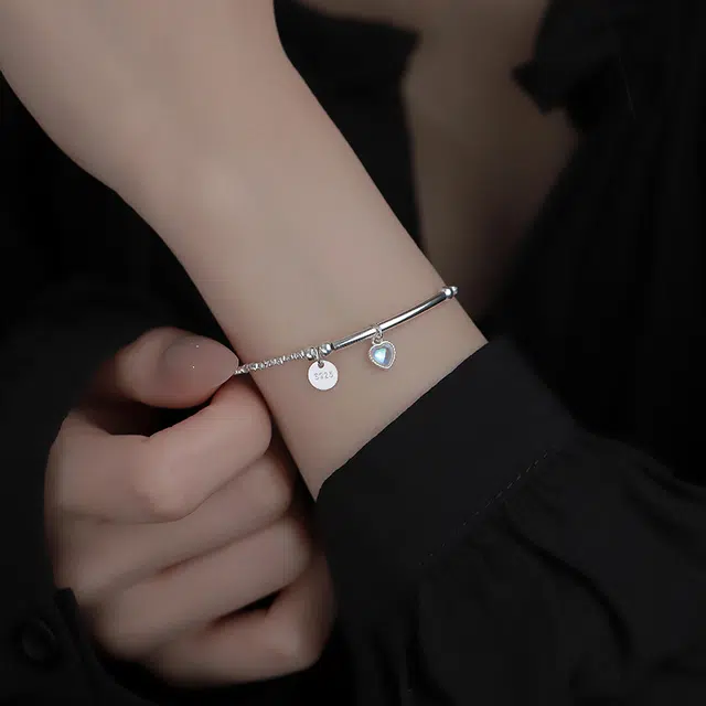 925 ins